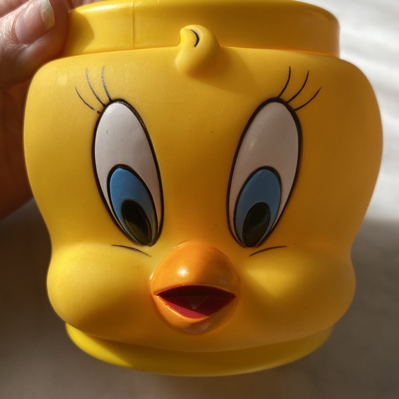 Vintage 90’s Tweety Bird Cup. Very nice! - Picture 3 of 5
